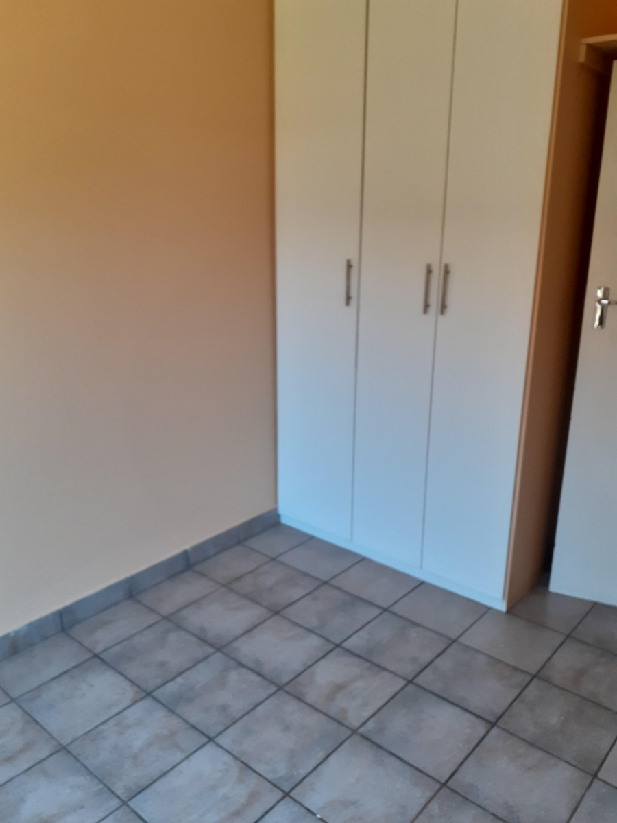 2 Bedroom Property for Sale in Vaalpark Free State